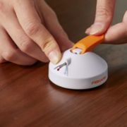 Picture of Fiskars Tabletop Seam Ripper 