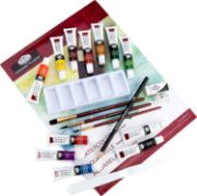 Picture of Essentials Art Set Watercolor Painting