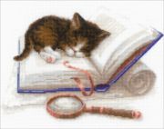 Picture of RIOLIS Counted Cross Stitch Kit 11.75"X9.5" Kitten On The Booklet (14 Count)