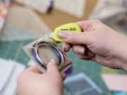 Picture of OLFA Magentic Touch Knife 2/Pkg Green/White