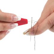 Picture of Plastic Needle Threaders 3/Pkg