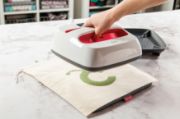 Picture of Cricut EasyPress 2 9"X9" Raspberry