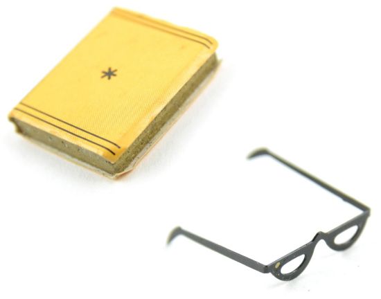 Picture of Touch Of Nature Wee Creations Minature 1" 2/Pkg Book With Glasses