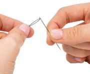 Picture of Button & Carpet Thread 50yd Black