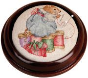 Picture of Mahogany Round Pincushion 4.75" Design Area 3.75"