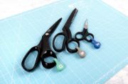 Picture of It's Sew Emma Magnetic Scissor ID Clips 3/Pkg 