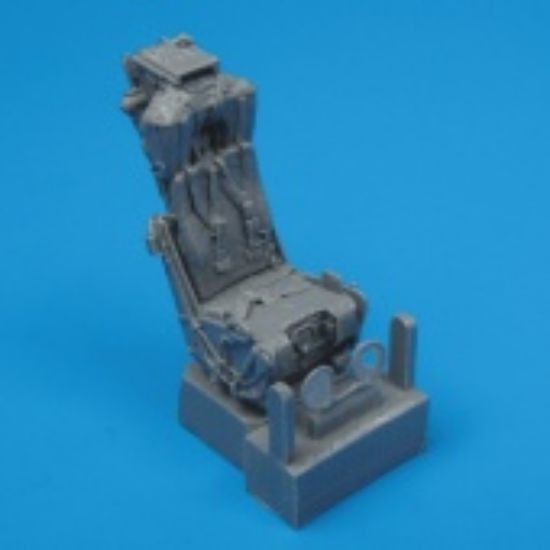 Picture of 1/48 F4 Ejection Seats w/Safety Belts (2)