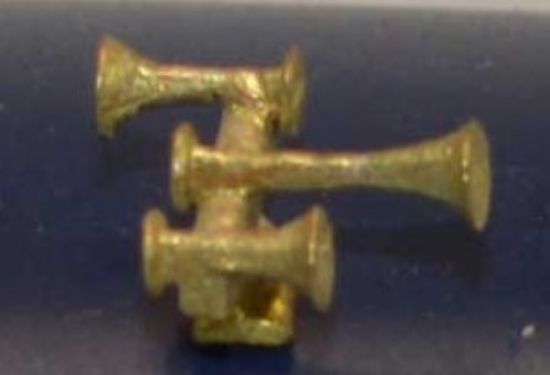 Picture of HO Nathan K3 K3LAR2 Air Horn 2 Forward/1 Back w/Raised Base (D)