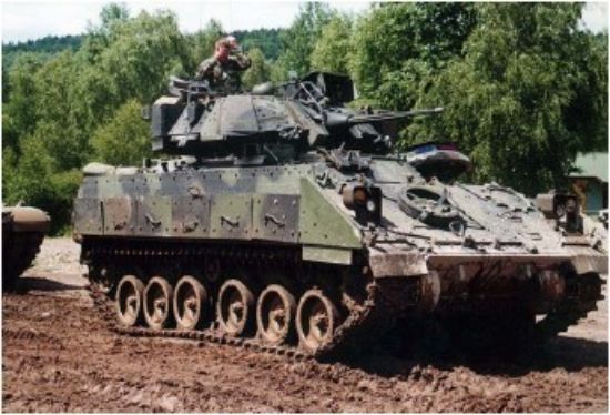 Picture of Maquette militaire-M2A2/ODS Bradley Fighting Vehicle-1/72-Trumpeter