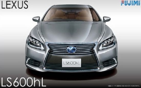 Picture of Fujimi ID-97 Lexus LS600hL 2013 Model 1/24 Scale Kit