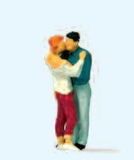 Picture of HO Couple Kissing