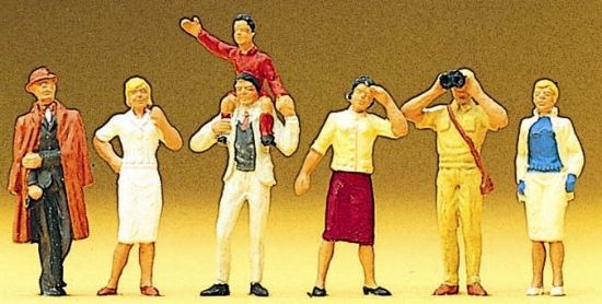 Picture of Preiser 10026 Standing Spectators