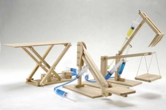 Picture of Hydraulic Machines 4 in 1 Wooden Kit- Cherry Picker, Platform Lifter, Excavator, Scissor Lift