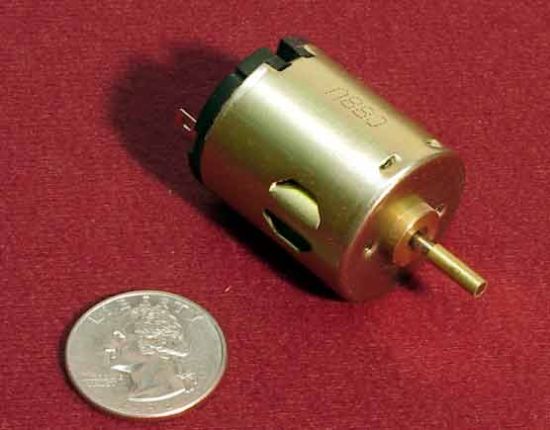 Picture of Dumas 4.8 Volt Motor 16-20 Boats 2021