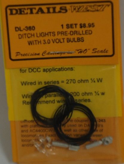 Picture of HO Ditch Lights Pre-Drilled w/3.0v Bulbs (1 Set)