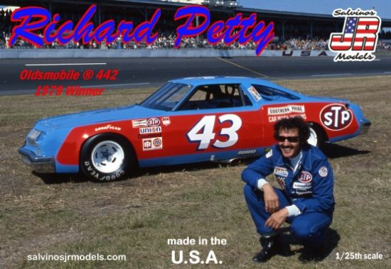 Picture of 1/25 Richard Petty #43 1979 Oldsmobile 442 Daytona 500 Winner Race Car
