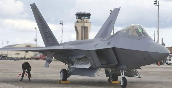 Picture of Trumpeter 1/144 F-22A Raptor Jet Fighter 01317