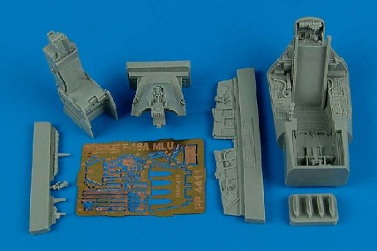 Picture of 1/48 F16A MLU Falcon Cockpit Set For HSG