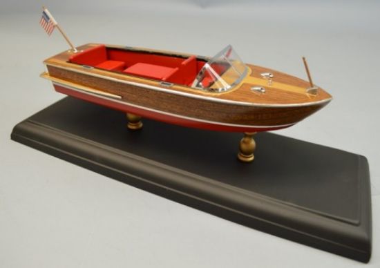Picture of 9" 1960 Chris Craft 18' Continental Boat Laser Cut Kit (1/24)