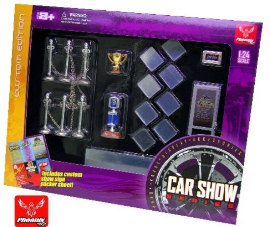 Picture of Summit Gifts 18410: 1:24 Scale Car Show Champion Accessory Set