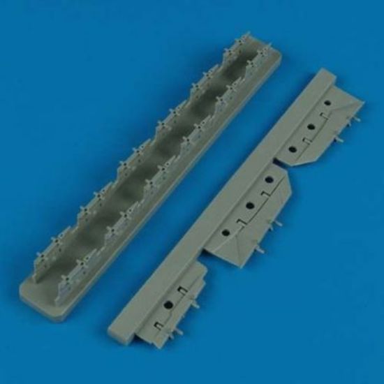 Picture of 1/72 A1 Pylons for HSG