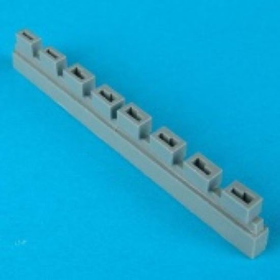 Picture of 1/48 Spitfire Mk I Empty Shell Case Chute for TAM (D)