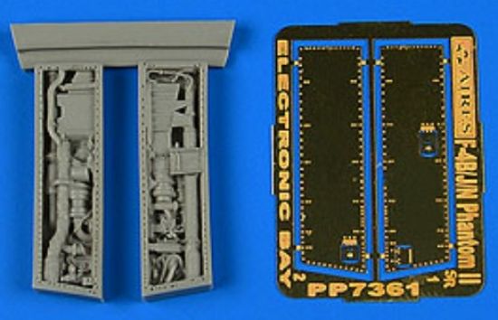 Picture of 1/72 F4B Phantom II Electronic Bay For FJM