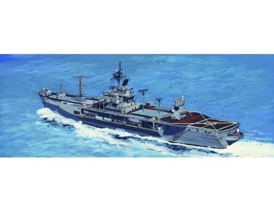 Picture of USS Mount Whitney LCC-20 (1997), 1/700 by Trumpeter, Model Ship