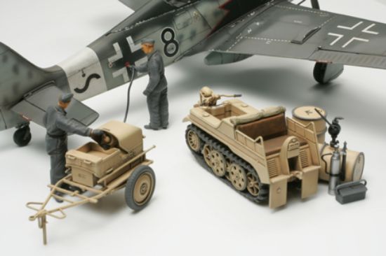 Picture of Tamiya - 32533 1/48 German Kettenkraftrad w/Arcrft Pwr Sup Unit
