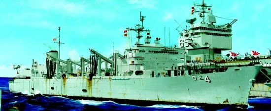 Picture of Trumpeter 1/700 USS Detroit AOE-4 Sacramento Class TSM5786