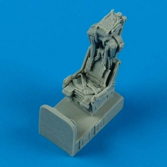 Picture of 1/72 F8 Ejection Seat w/Safety Belts
