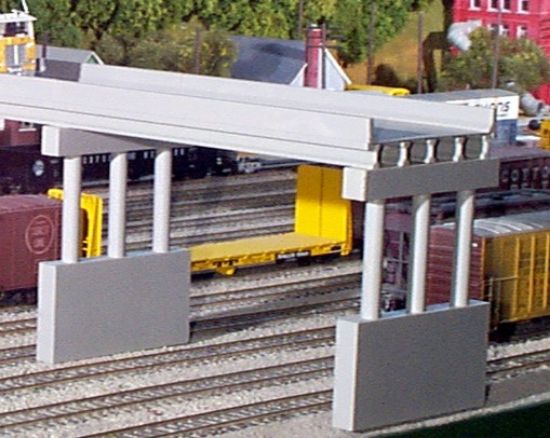 Picture of HO 50' Modern Highway Overpass w/Pier