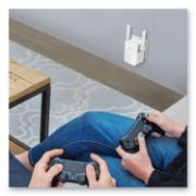 Picture of TP-Link RE205 AC750 Wi-Fi Range Extender, 1 Port, Dual-Band 2.4 GHz/5 GHz